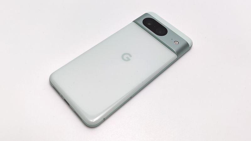 「Google Pixel 8」は「Tensor G3」搭載の5Gスマートフォン