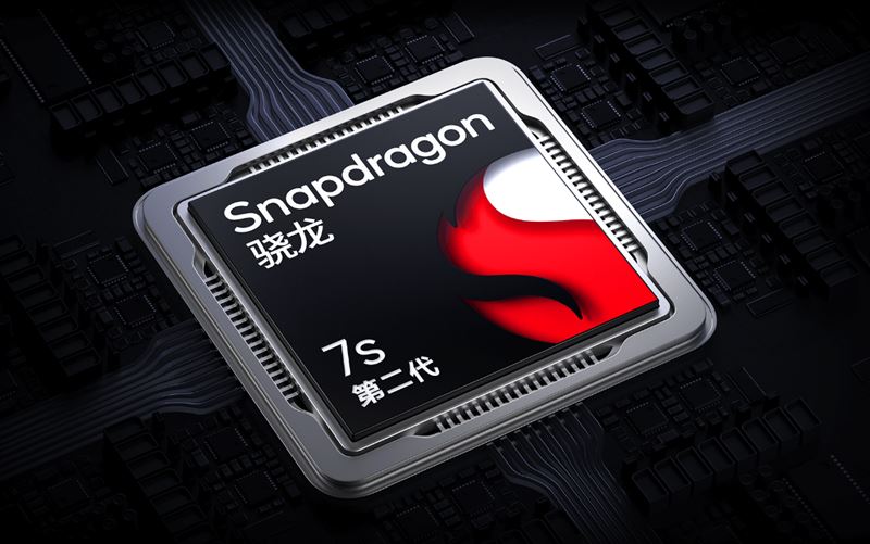 「Snapdragon 7s Gen2」搭載でミドルレンジ級のパフォーマンス