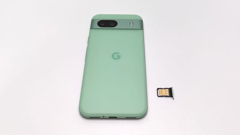 「Google Pixel 8a」に楽天モバイルSIMを挿すだけで使える！