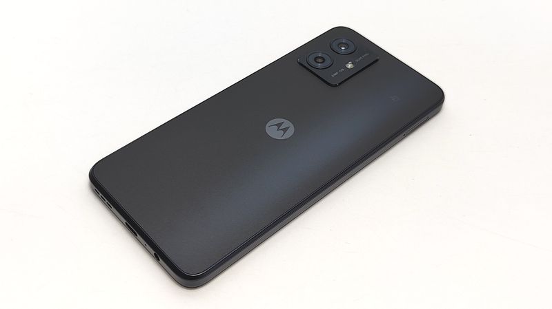 まとめ：「moto g64 5G」実機で付属品をチェック！充電器や保護ケースは付属？