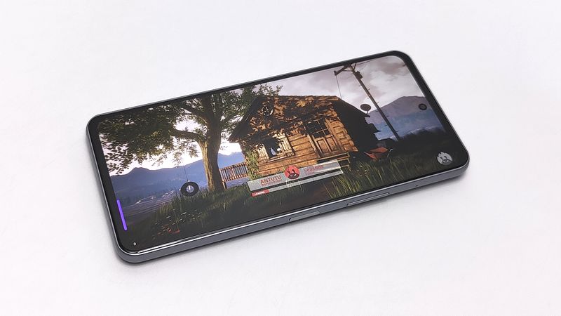 「Snapdragon 7s Gen2」搭載で快適なパフォーマンス