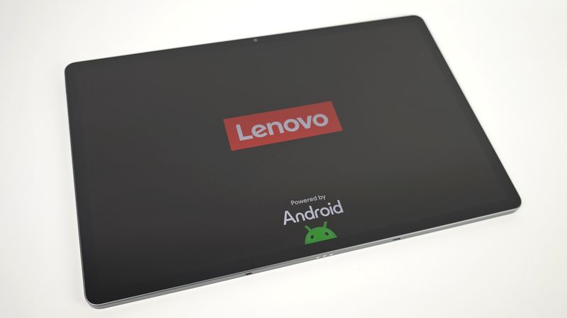 コスパ抜群！「Lenovo Idea Tab Pro」実機でUSBメモリを挿してみた！