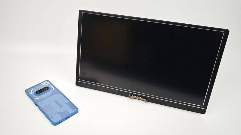 「Nothing Phone (3a)」実機でUSBポートから映像出力できるかチェック!