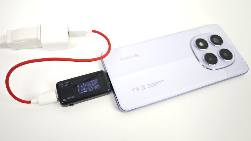 およそ5Wで充電