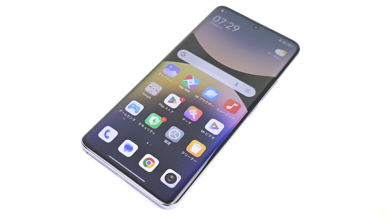 120Hz対応のエッジカーブ有機EL搭載で滑らかな表示と高い没入感が魅力！