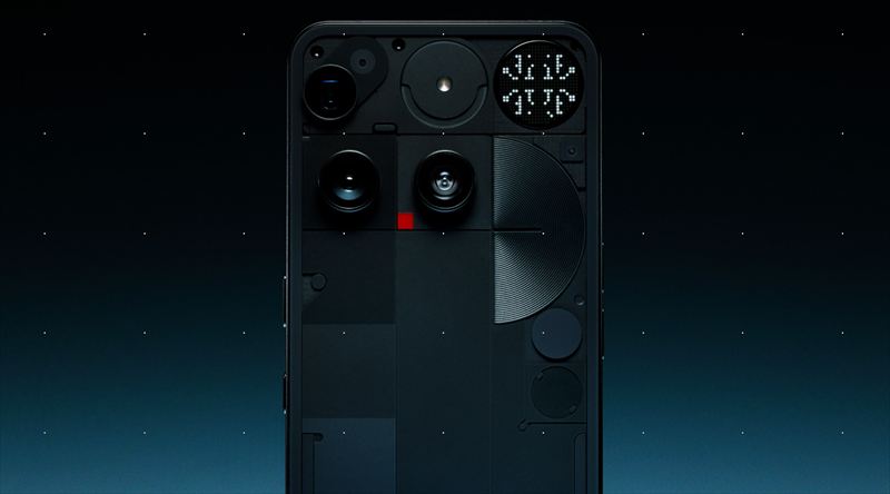 小型ドットマトリックスディスプレイによる「Glyph Matrix」を採用!