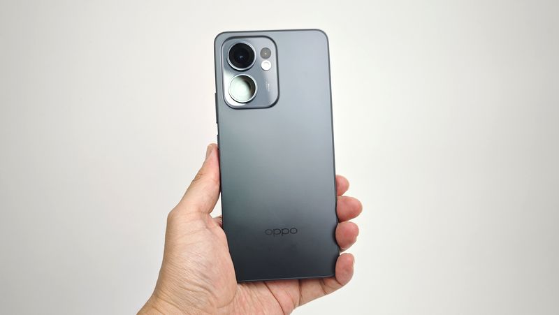 気になる！「OPPO Reno13 A」実機でAnTuTuベンチマークスコアをチェック！