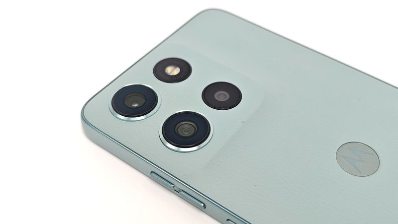 LYTIAセンサー採用の5000万画素カメラを搭載！