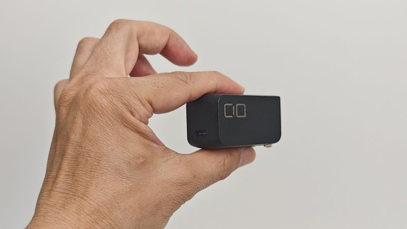 「NovaPort SOLOII 65W」は驚きサイズ新製品PD急速充電器がAmazonプライムデー特価!