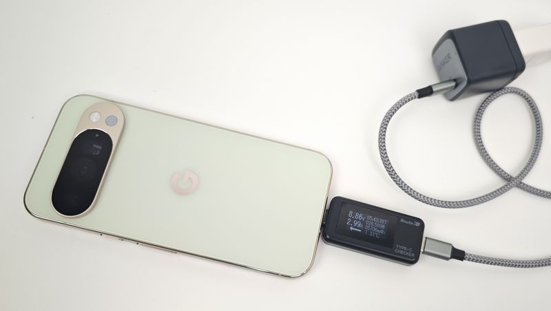 「Anker Nano II 45W」の場合はおよそ26Wで充電