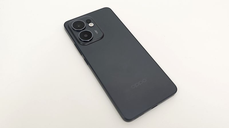 おサイフケータイ&IP69/68防水防塵に対応!