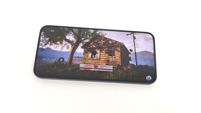 「Dimensity 8350」搭載でパフォーマンスは満足度あり！