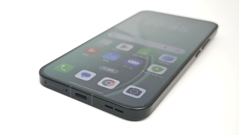 パワフルな急速充電に対応！ACアダプターは非同梱！
