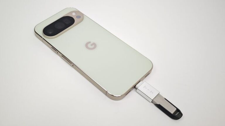 「Google Pixel 10 Pro」実機でUSBメモリを使う方法！OTGで使えるかチェック！