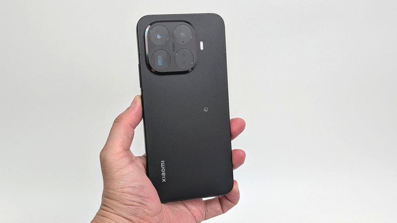 「Xiaomi 15T Pro」実機でeSIM対応しているかチェック！