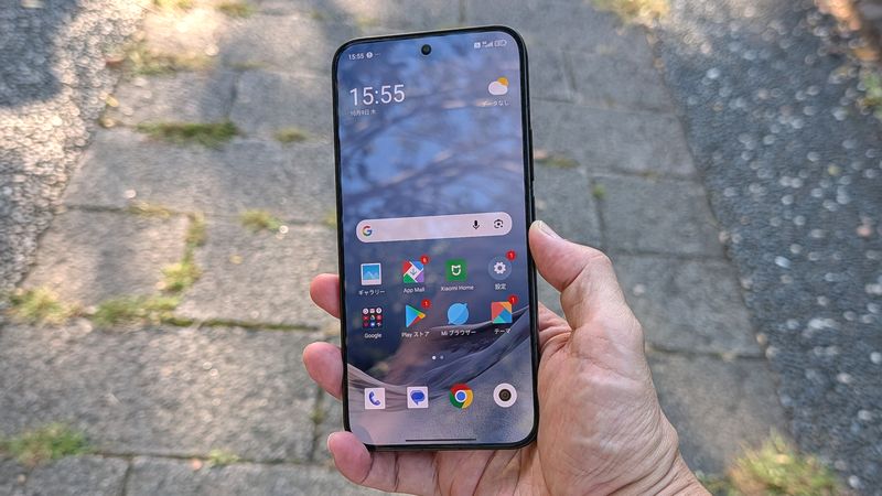 ピーク輝度は3200nitsとハイレベルで明るくて見やすい!