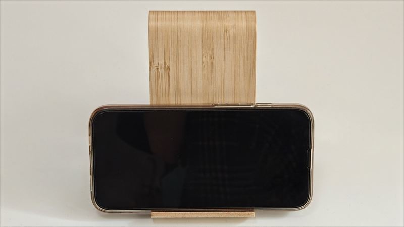 スタンダードプロダクツ「バンブー携帯スタンド」のおすすめポイント