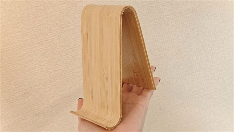 スタンダードプロダクツ「バンブー携帯スタンド」の主な特徴