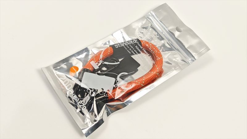 スタンダードプロダクツのスマホハンドストラップがおしゃれ&便利で推せる