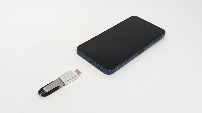 Type-A to Type-C変換アダプタを使う