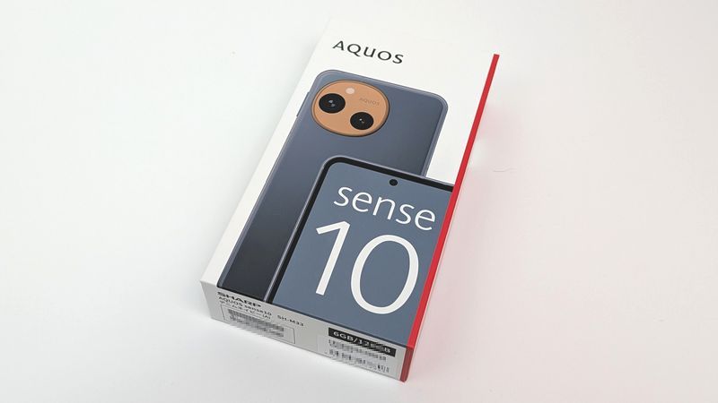 気になる!「AQUOS sense10」実機で付属品をチェック!