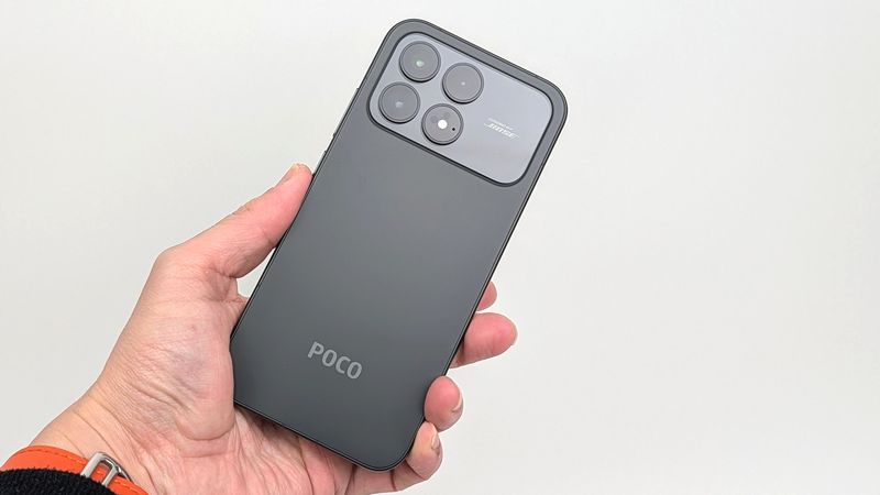 驚き性能だ!「POCO F8 Pro」実機でAnTuTuベンチマークスコアをチェック!