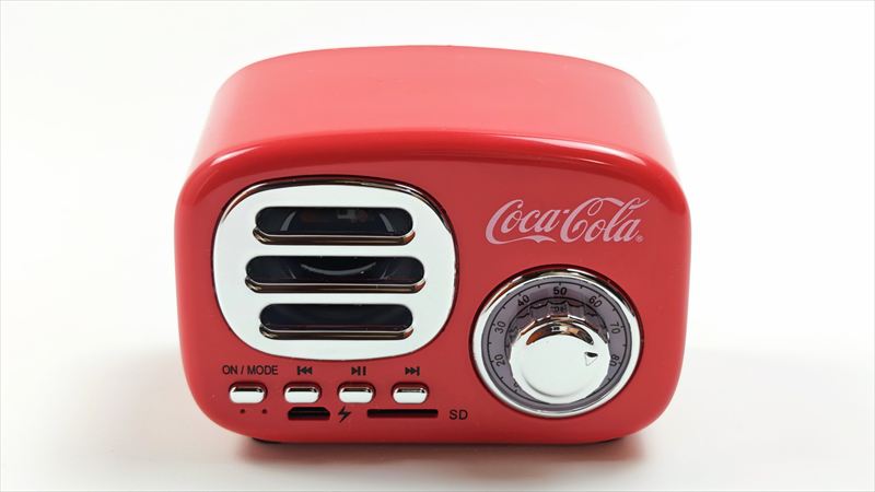 レトロ感たっぷりのコカ・コーラデザイン