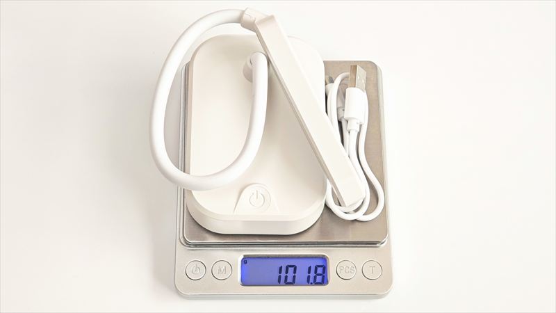 「スタンドライト」の重さは実測101.8g