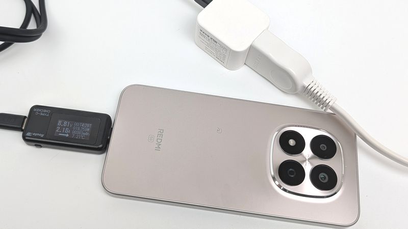 およそ19Wで充電