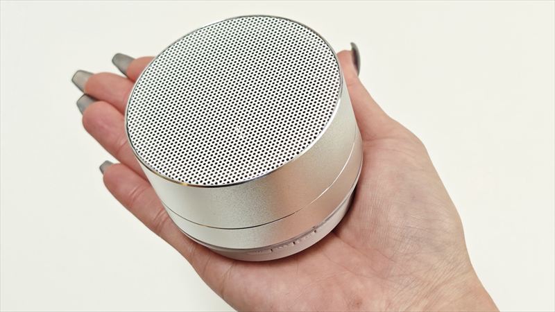 スタンダードプロダクツ「Bluetoothスピーカー2 円筒型 SP」のサイズ