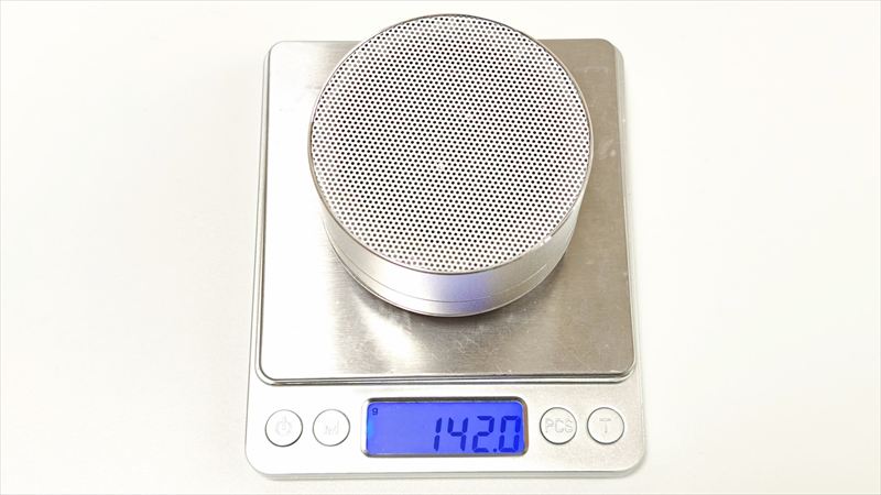 「Bluetoothスピーカー2 円筒型 SP」の重さは実測142g