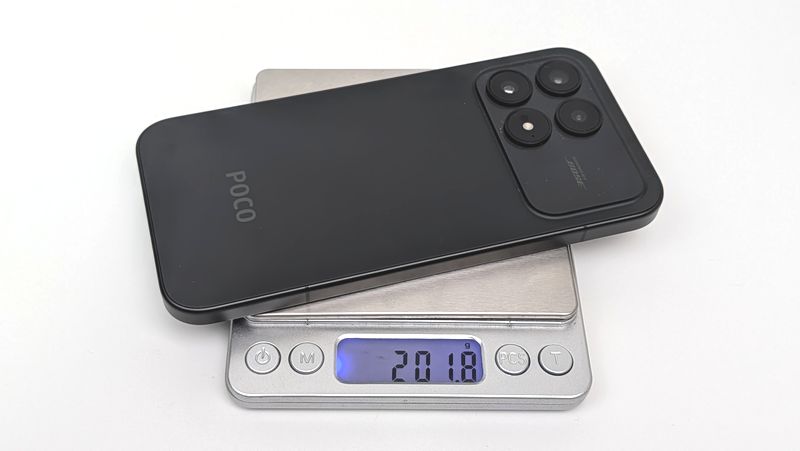 「POCO F8 Pro」のサイズと重さ！絶妙なサイズ感で使いやすい！