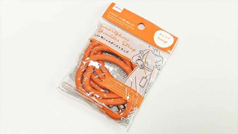 ダイソー「スマホ用ショルダーストラップ」はプチプラなのに優秀な便利アイテム！