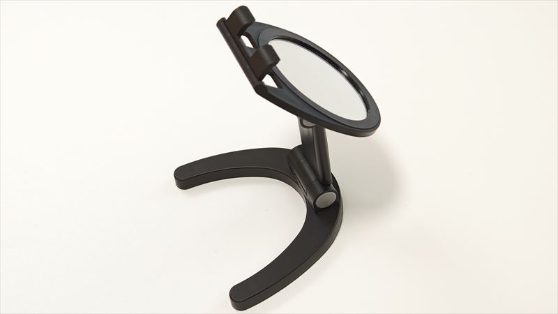 ダイソー「スマホスタンド ミラー付」のおすすめポイント