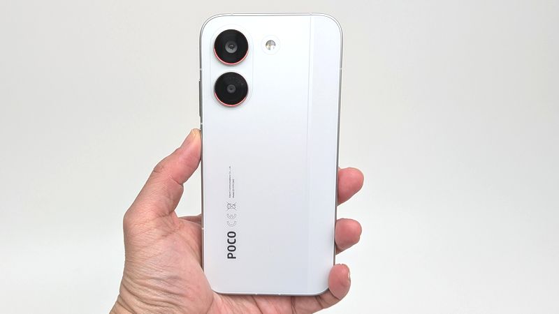 「POCO X8 Pro」の大きさ