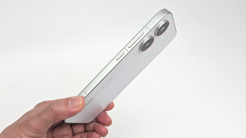 ガラス製バックパネル&メタルフレーム