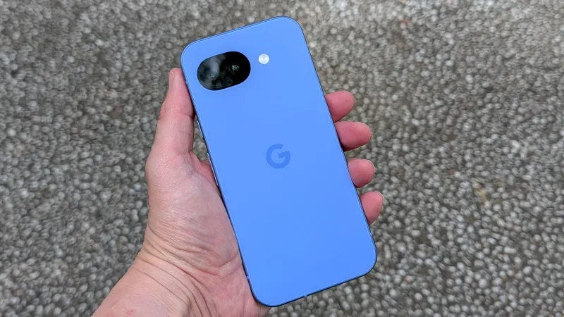 「Google Pixel 10a」のサイズ