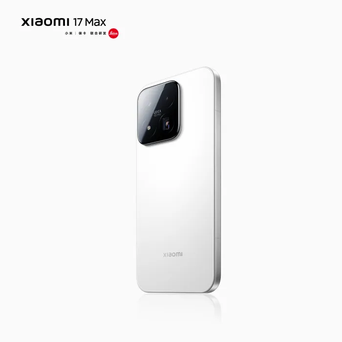 背面デザインはXiaomi 15シリーズと類似あり