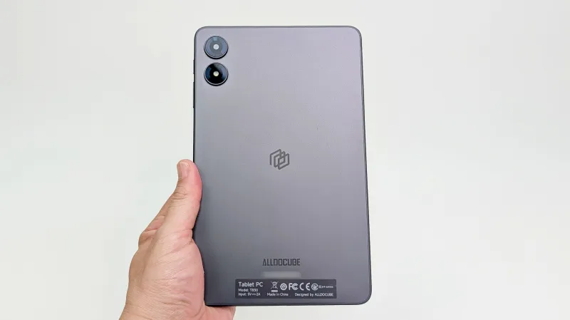 「iPlay 80 mini Pro」のサイズと重さ!軽量コンパクトが魅力的!