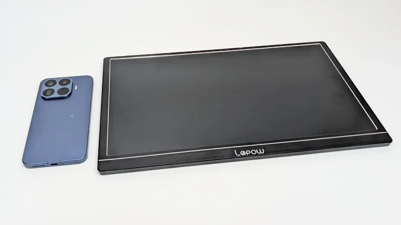 Type-C入力対応のモバイルモニター