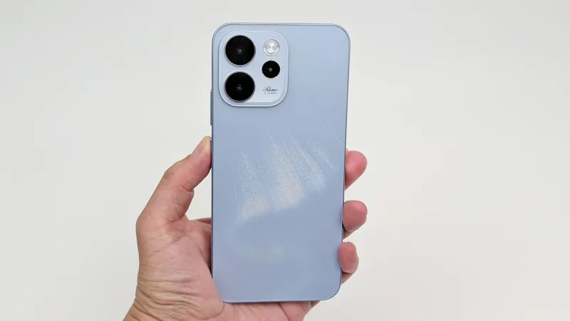 「OPPO Reno15 A」実機レビュー!7,000mAh大容量バッテリー搭載の新ミドルレンジ