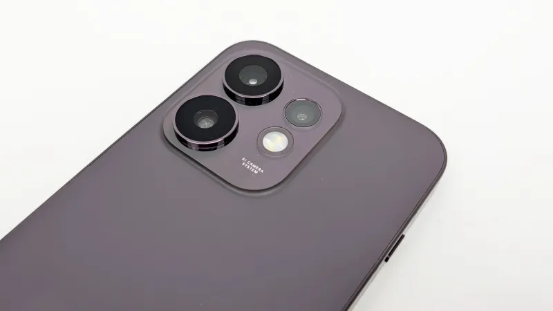 4つの5000万画素カメラ搭載で撮影を楽しめる!