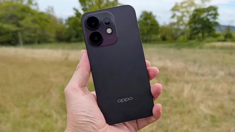 まとめ:「OPPO Reno16 5G」はサイズ&カメラ&バッテリーが魅力のミドルハイスマホ