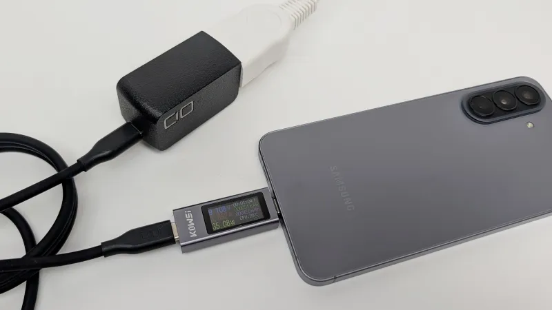 約35Wで充電できています