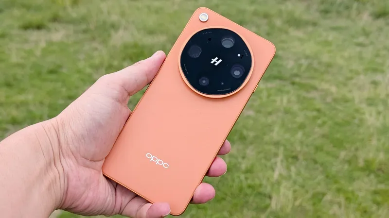おサイフケータイ(FeliCa)には非対応!IP69防水防塵に対応!